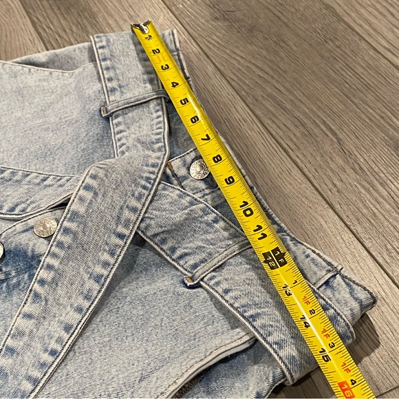 Express Super High Rise Midi Denim Shorts Women’s Size 6 R Mom Jean Belted Jorts - Picture 11 of 13